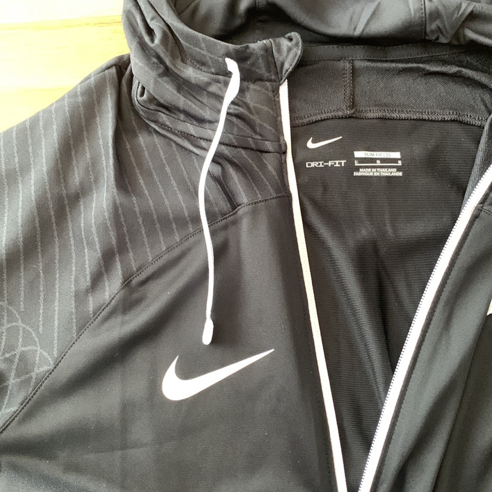 Nike Zip-Up - Picture 2 of 4